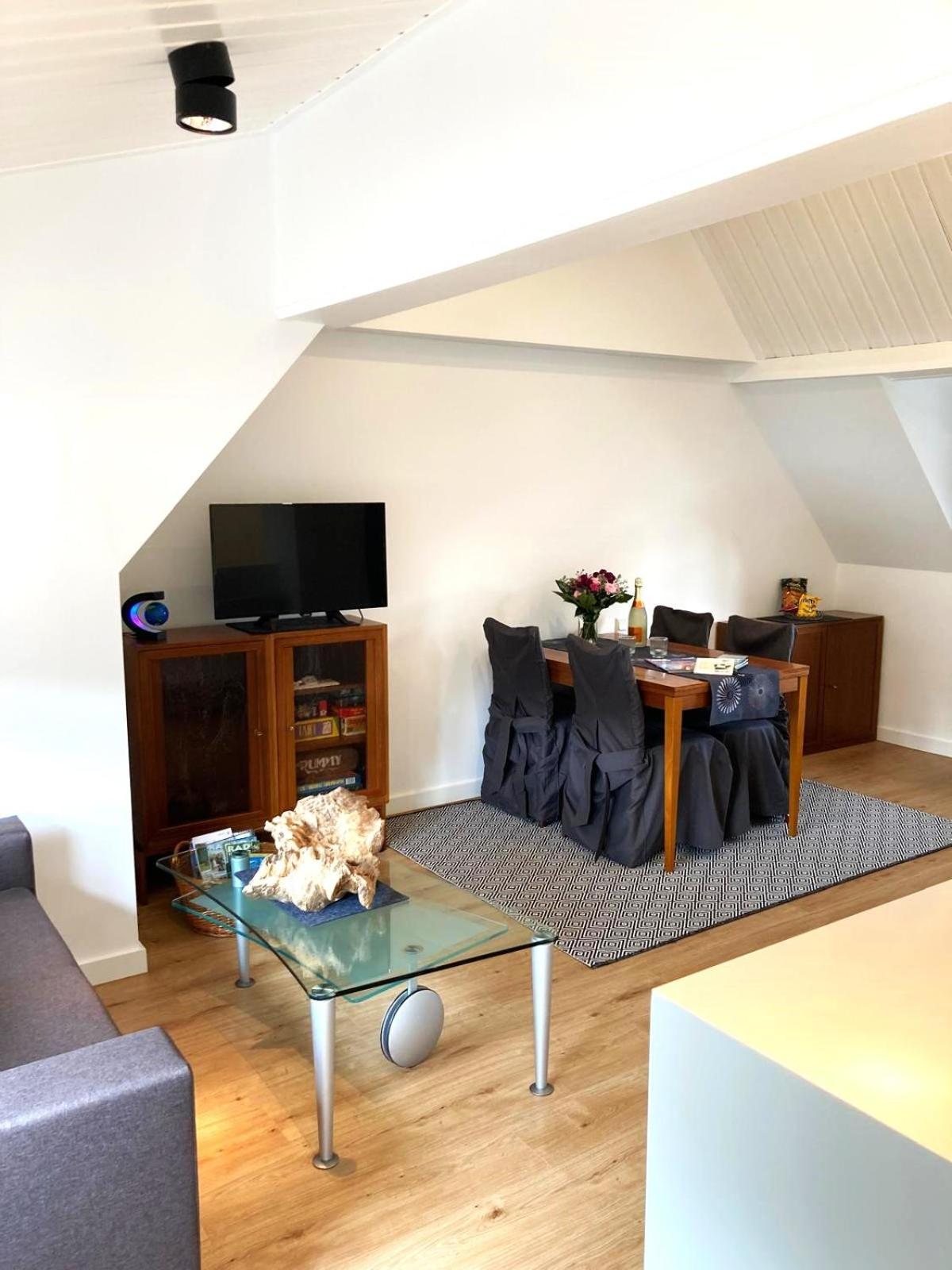 Zentrales Modernes Apartment, Naehe Zoo Und Stadion ドルトムント エクステリア 写真